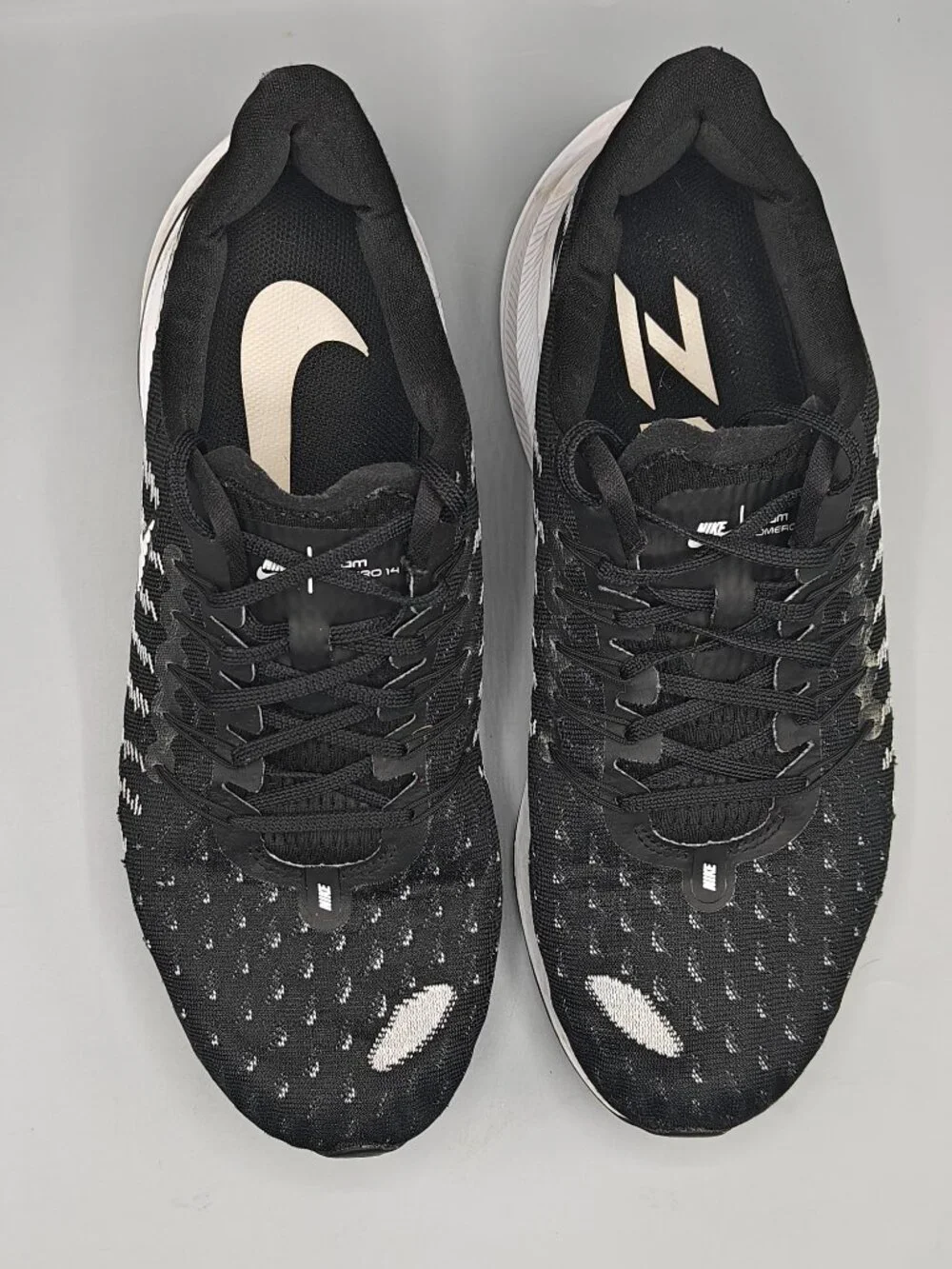 NIKE AIR ZOOM VOMERO 14 MENS RUNNING SHOES BLACK WHITE RARE CK1969-001 SIZE 12